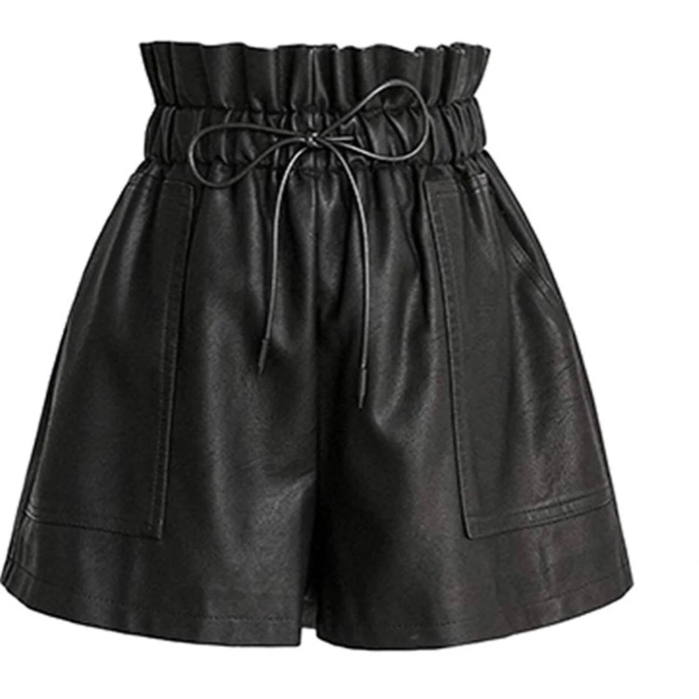 FAUX LEATHER SHORTS